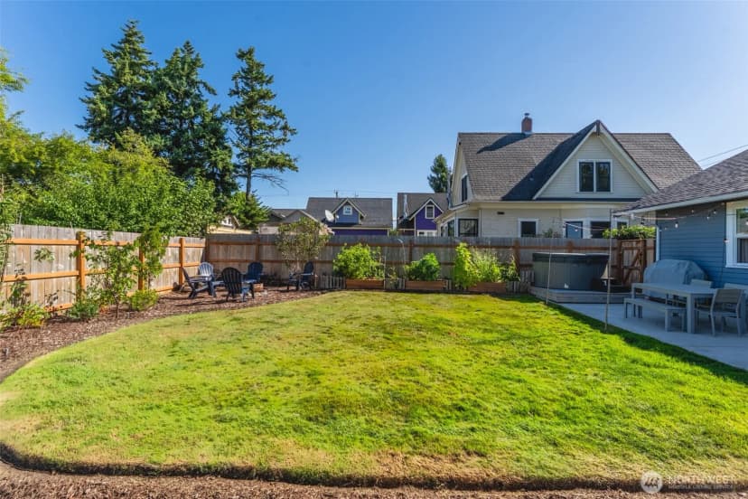 Property photo for 2409 F Street, Bellingham photo 31