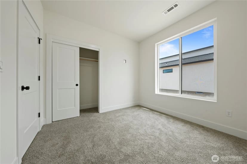 Property photo for 1131 E Mt Hood Street, Othello photo 6