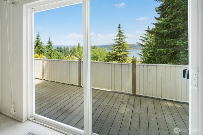Property photo for 2838 170th Avenue Se, Bellevue photo 18