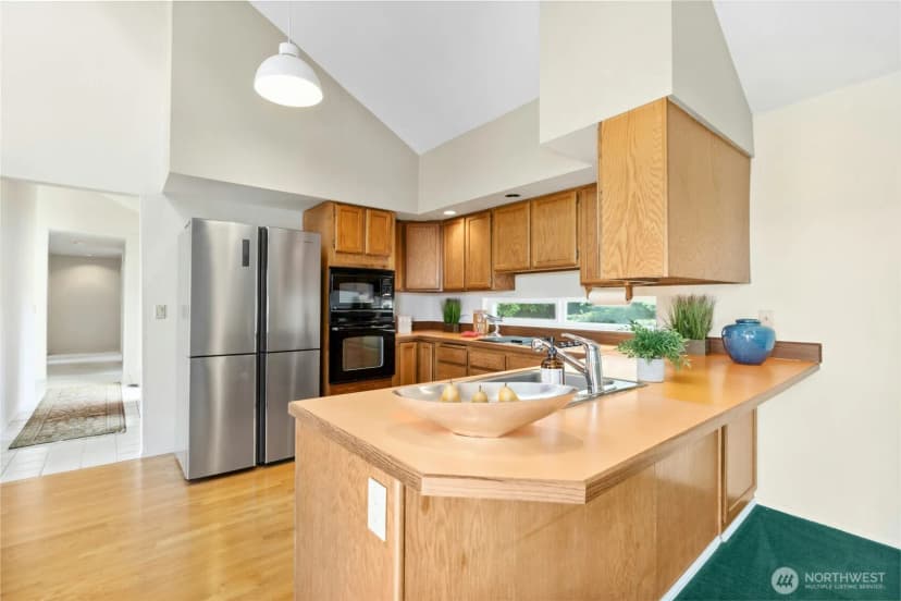 Property photo for 2838 170th Avenue Se, Bellevue photo 10