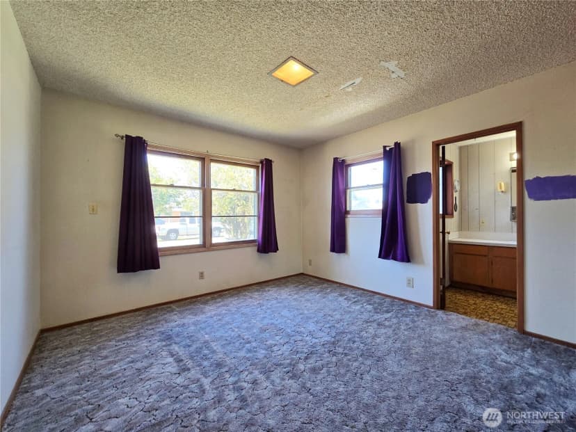 Property photo for 31 N Blackberry Avenue, Forks photo 21