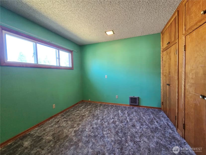 Property photo for 31 N Blackberry Avenue, Forks photo 17