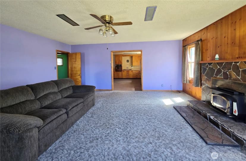Property photo for 31 N Blackberry Avenue, Forks photo 6