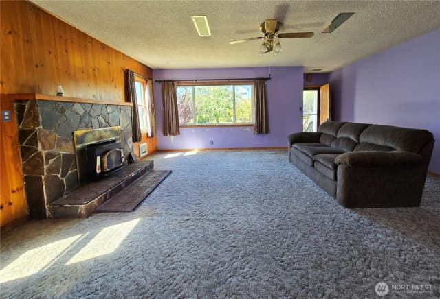 Property photo for 31 N Blackberry Avenue, Forks photo 3