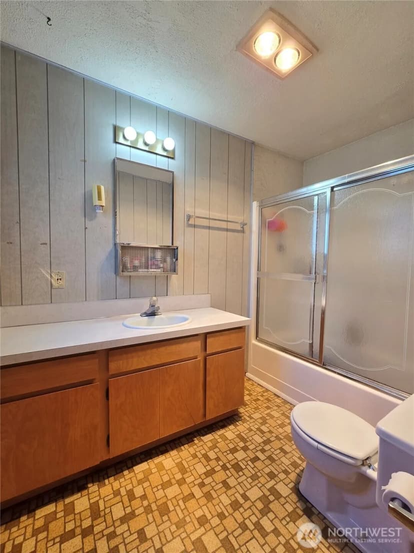 Property photo for 31 N Blackberry Avenue, Forks photo 23