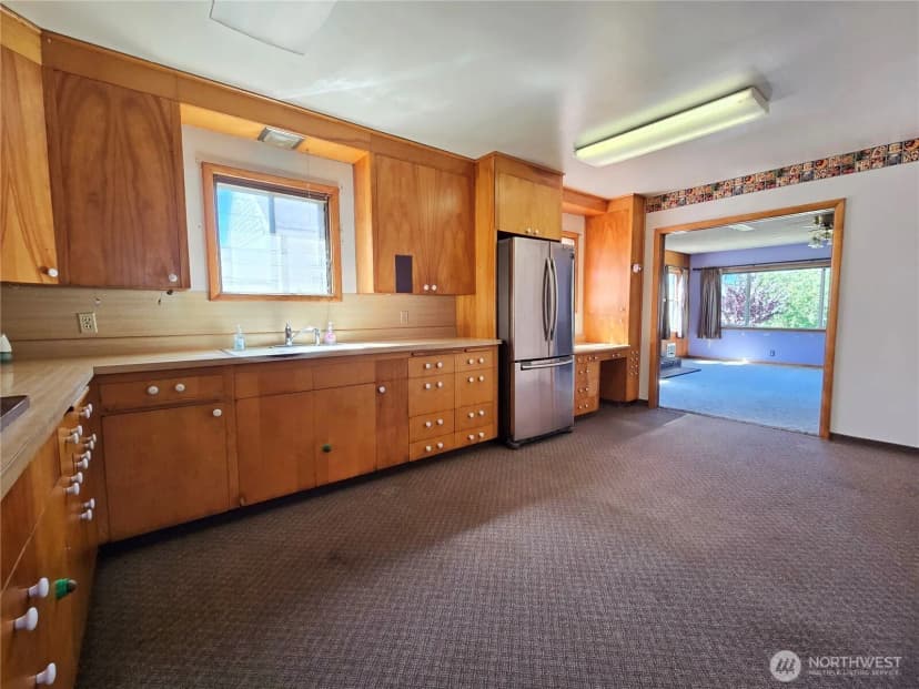 Property photo for 31 N Blackberry Avenue, Forks photo 7