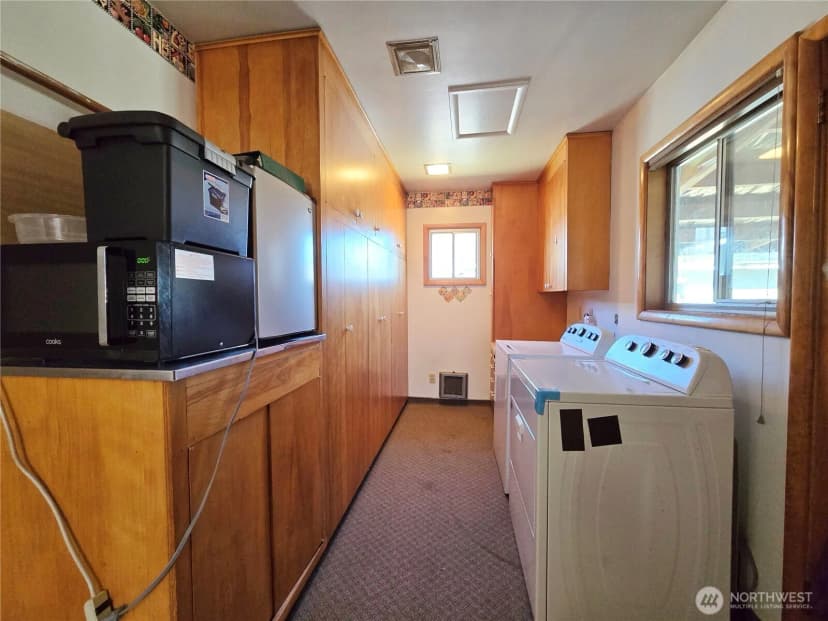 Property photo for 31 N Blackberry Avenue, Forks photo 12