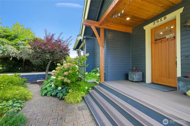 Property photo for 2518 S Park Drive, Bellingham photo 4