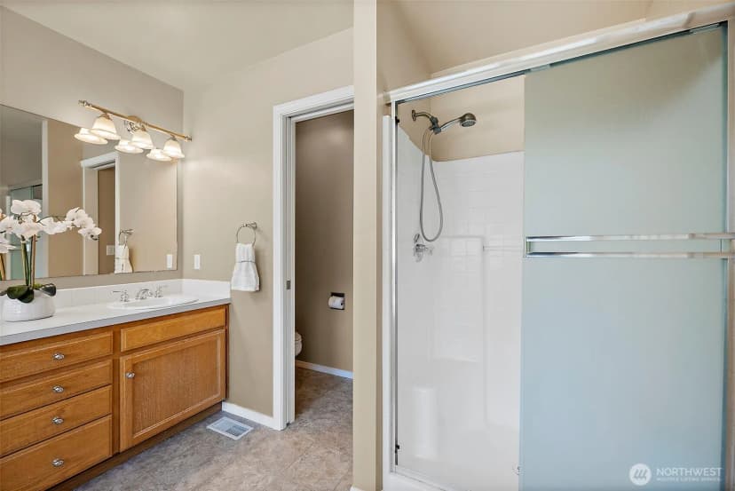 Property photo for 8208 48th Street Ct W, University Place photo 28