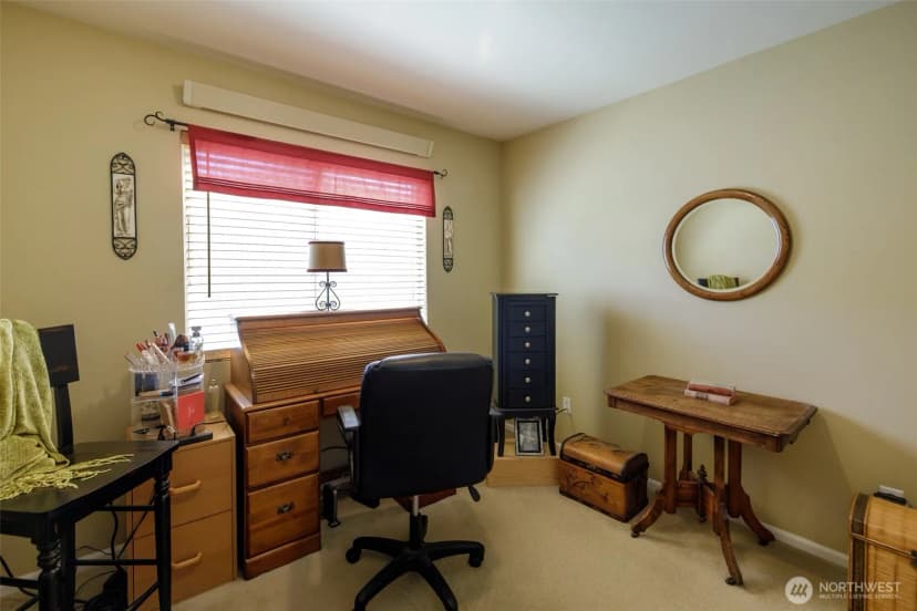 Property photo for 5867 Pennsylvania Street Se, Lacey photo 19
