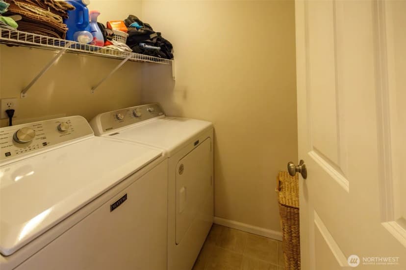 Property photo for 5867 Pennsylvania Street Se, Lacey photo 21