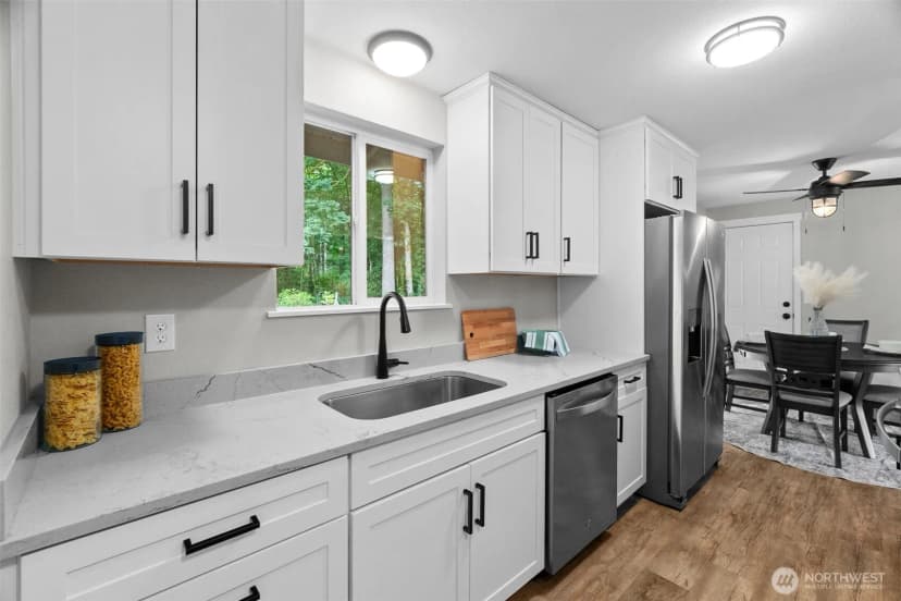 Property photo for 7707 Greenridge Loop Sw, Olympia photo 8