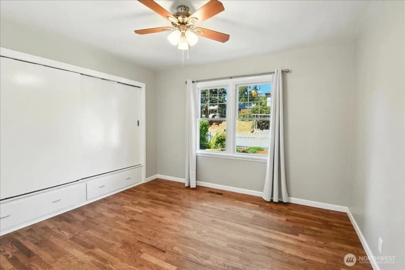 Property photo for 627 Sw 141st Street, Burien photo 8