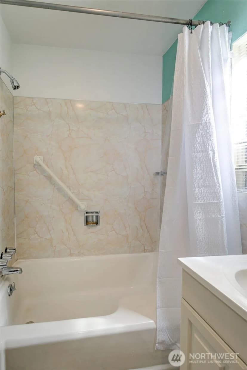 Property photo for 1361 Pioneer Boulevard, Aberdeen photo 23