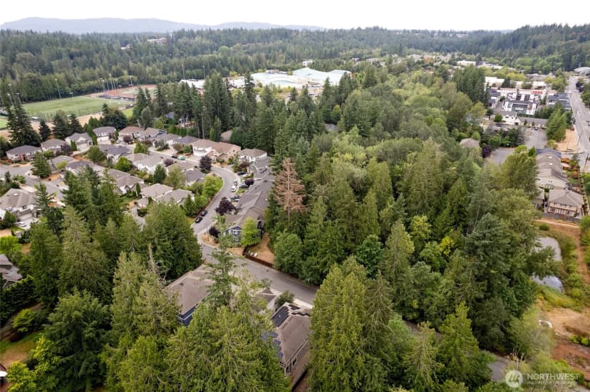 Property photo for 684 235th Avenue Ne, Sammamish photo 39