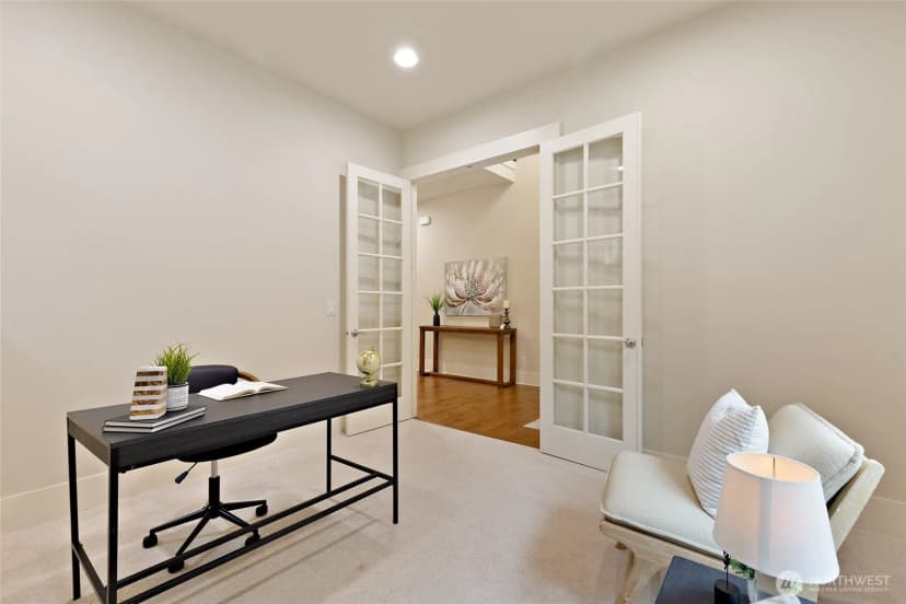 Property photo for 684 235th Avenue Ne, Sammamish photo 6