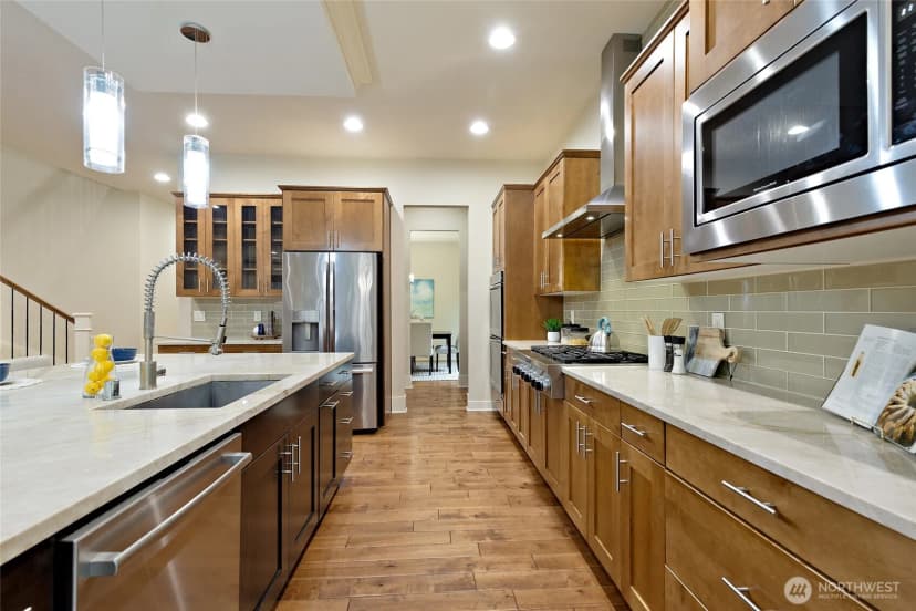 Property photo for 684 235th Avenue Ne, Sammamish photo 12