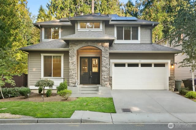 Property photo for 684 235th Avenue Ne, Sammamish