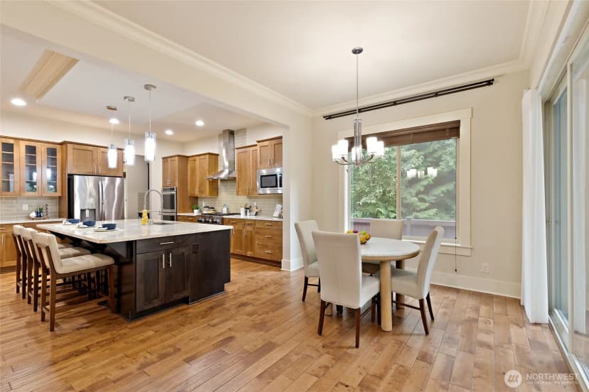Property photo for 684 235th Avenue Ne, Sammamish photo 14