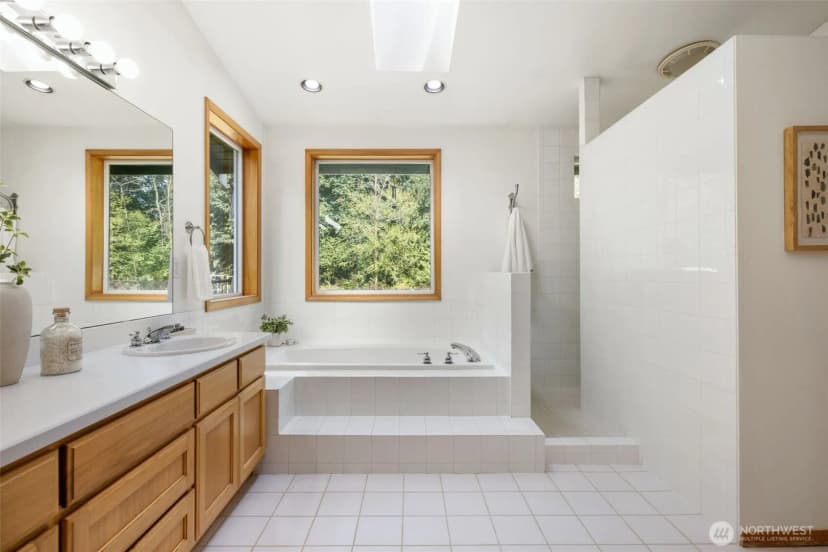 Property photo for 24600 Ne 193rd Place, Woodinville photo 15
