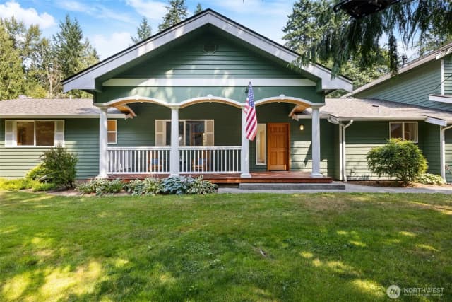 Property photo for 24600 Ne 193rd Place, Woodinville photo 2