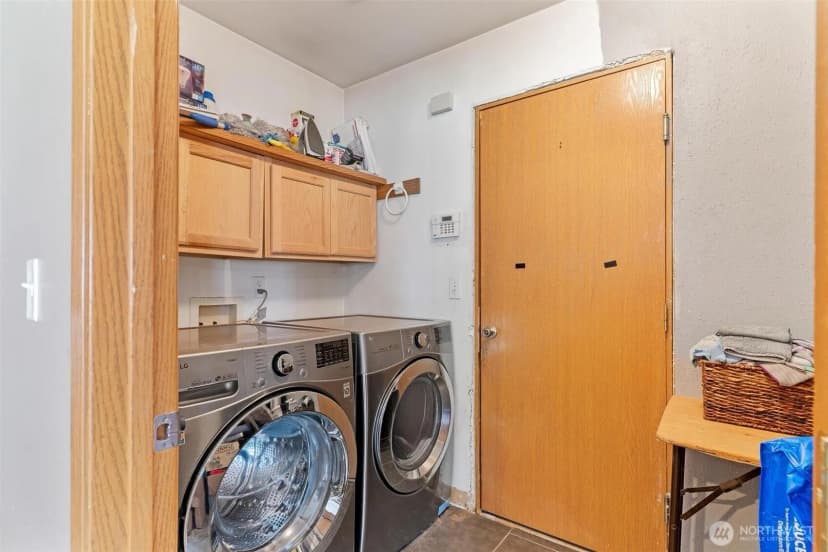 Property photo for 834 23rd Street Se, Auburn photo 15