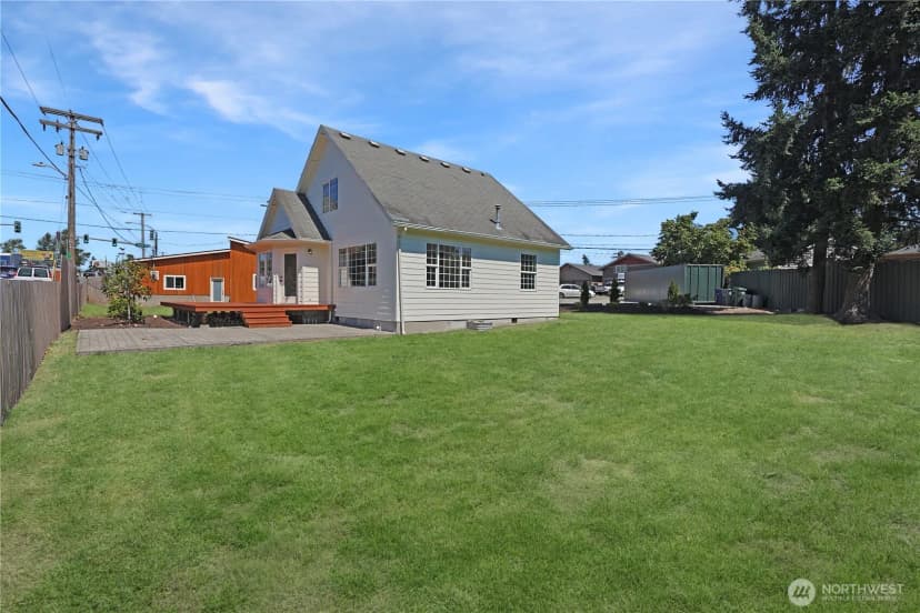 Property photo for 3618 Chrisella Road E, Edgewood photo 2