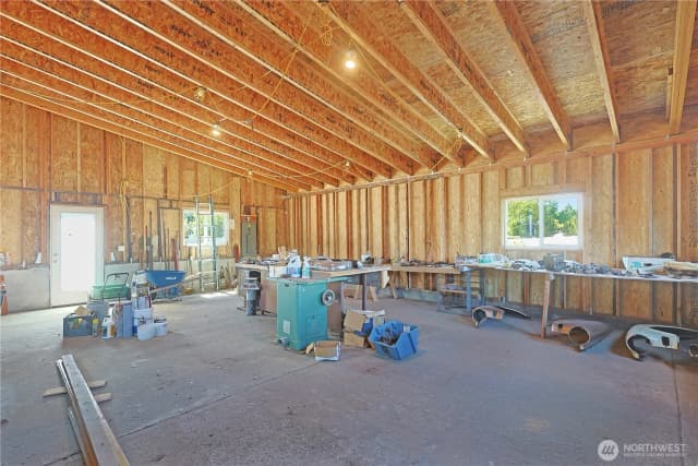 Property photo for 3618 Chrisella Road E, Edgewood photo 4