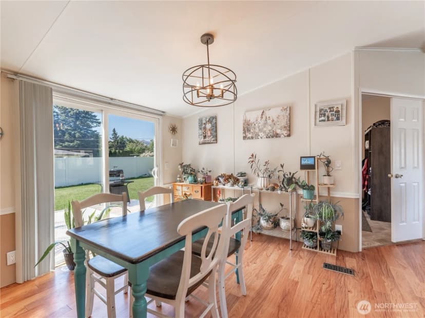 Property photo for 1623 Locust Street, Wenatchee photo 17