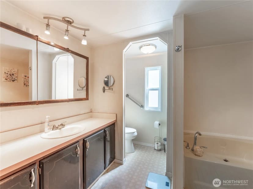 Property photo for 1623 Locust Street, Wenatchee photo 22