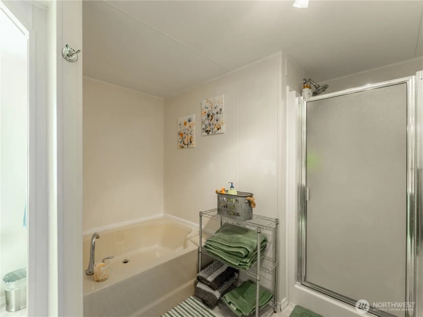 Property photo for 1623 Locust Street, Wenatchee photo 23