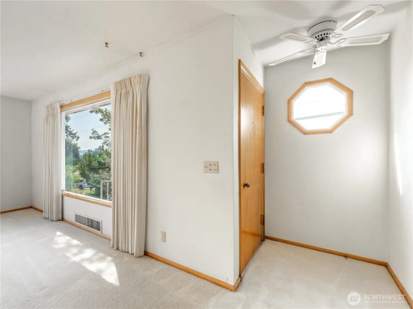 Property photo for 1610 Walnut Street, Wenatchee photo 7