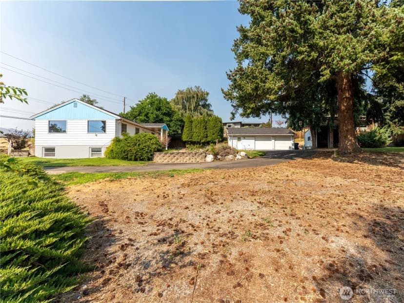 Property photo for 1610 Walnut Street, Wenatchee photo 35