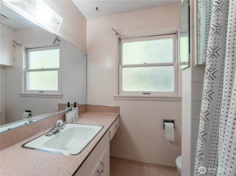 Property photo for 1610 Walnut Street, Wenatchee photo 23