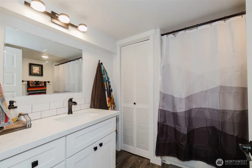 Property photo for 1122 Evans Avenue W, Bremerton photo 23