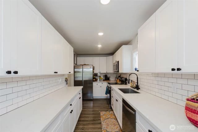 Property photo for 1122 Evans Avenue W, Bremerton photo 4