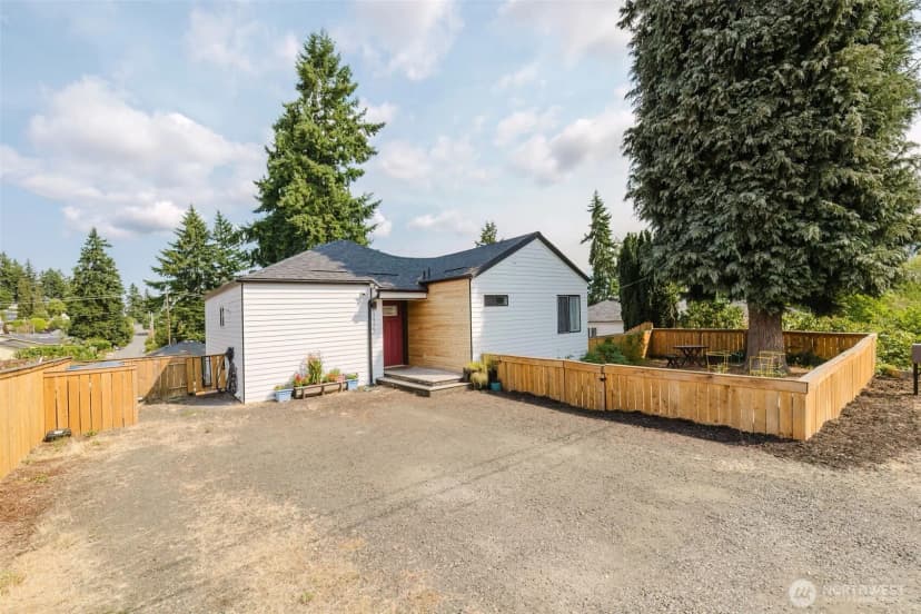 Property photo for 1122 Evans Avenue W, Bremerton photo 35