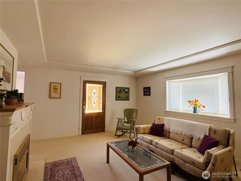 Property photo for 6405 Montclair Avenue Sw, Lakewood photo 9