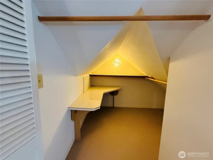 Property photo for 6405 Montclair Avenue Sw, Lakewood photo 17