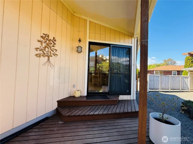 Property photo for 6405 Montclair Avenue Sw, Lakewood photo 2