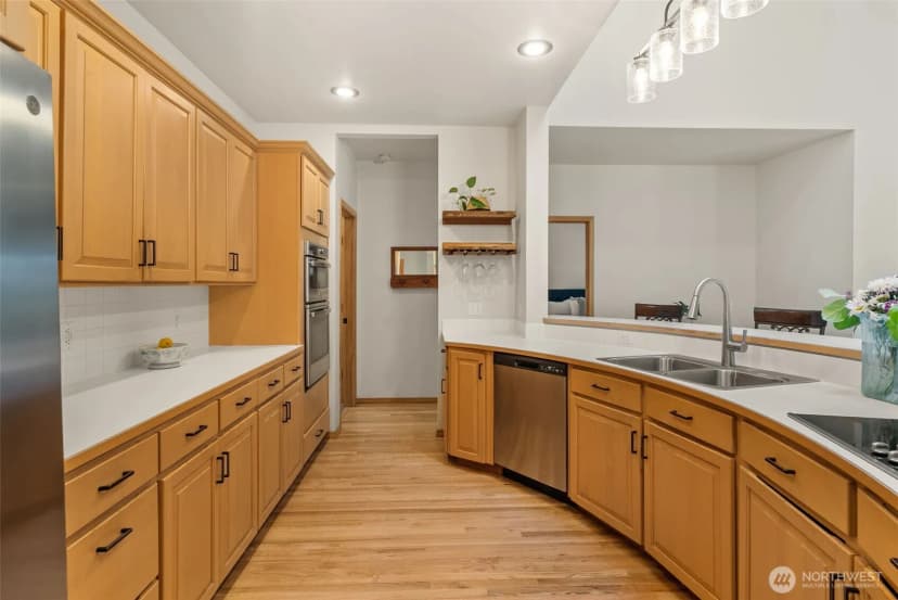 Property photo for 417 Sw 350th Place, Federal Way photo 11