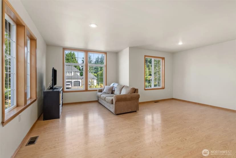 Property photo for 417 Sw 350th Place, Federal Way photo 28