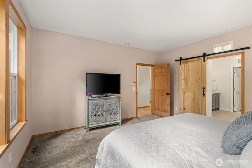 Property photo for 417 Sw 350th Place, Federal Way photo 16