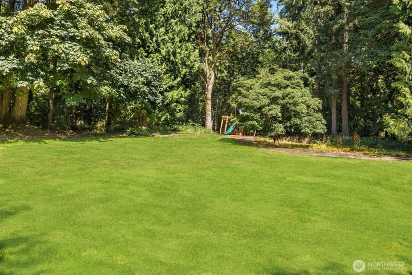 Property photo for 8127 229th Place Se, Woodinville photo 35