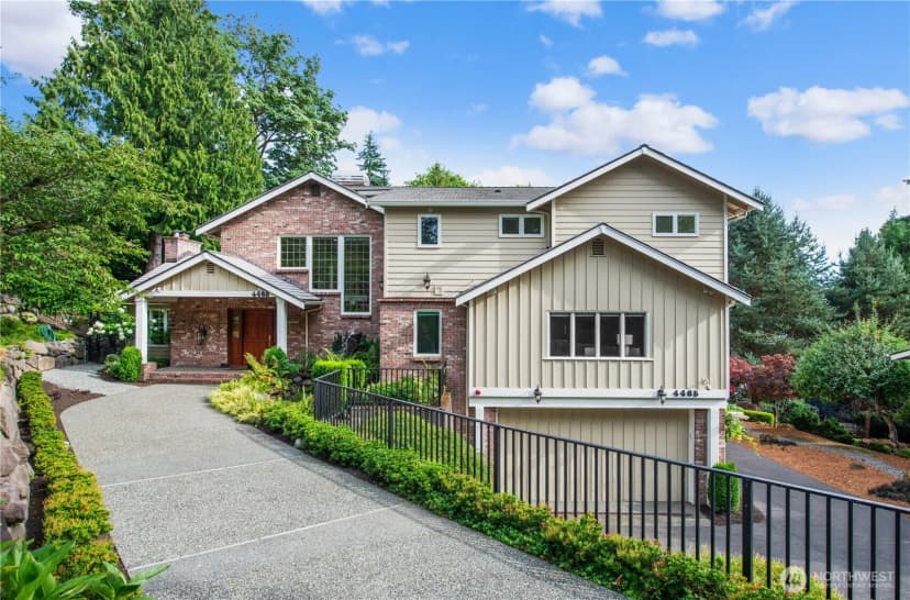 Property photo for 4465 W Mercer Way, Mercer Island photo 2