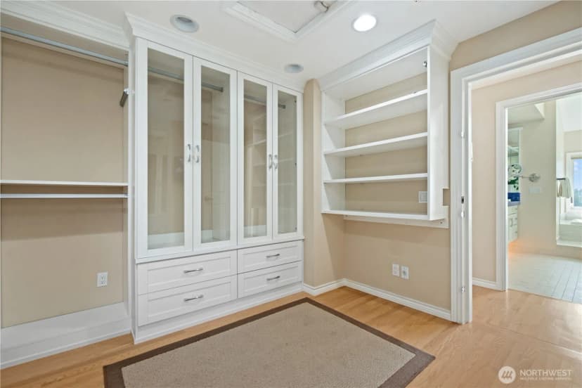 Property photo for 4465 W Mercer Way, Mercer Island photo 26