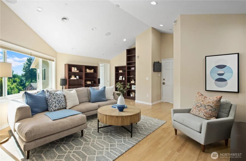 Property photo for 4465 W Mercer Way, Mercer Island photo 27