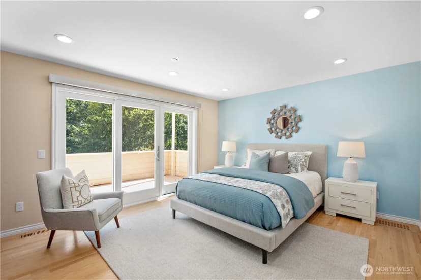 Property photo for 4465 W Mercer Way, Mercer Island photo 16