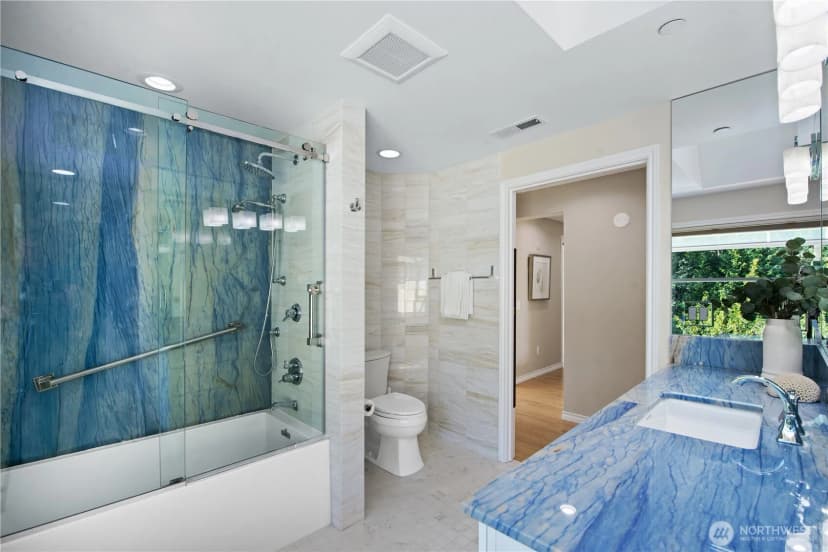 Property photo for 4465 W Mercer Way, Mercer Island photo 30