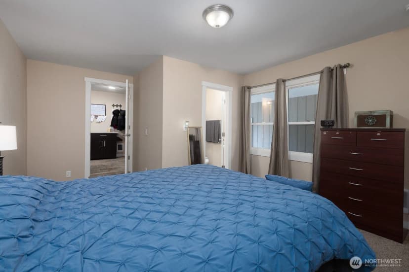 Property photo for 612 Main Avenue, Morton photo 15